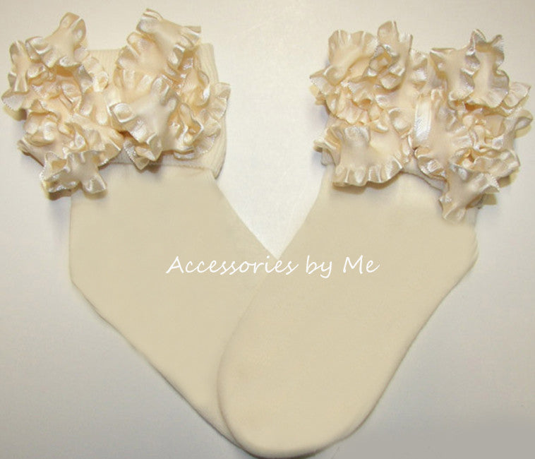 Ivory Ruffle Bow Socks