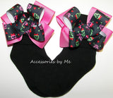 Halloween Skulls Black Hot Pink Bows Black Socks